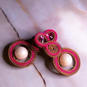 Brown and pink earrings
